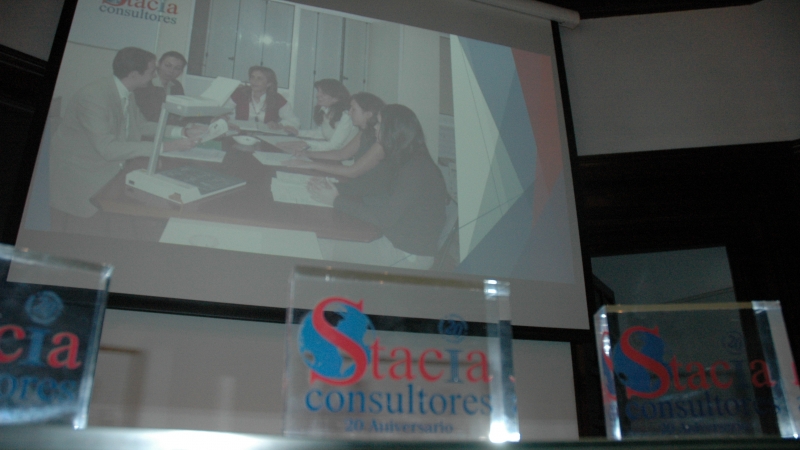 UNA EMOTIVA JORNADA MARCA EL 20 ANIVERSARIO DE STACIA CONSULTORES