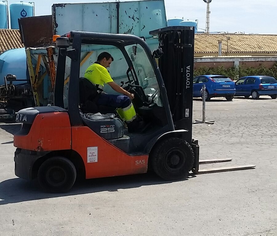 MANEJO SEGURO DE CARRETILLAS PARA HEROGRA FERTILIZANTES