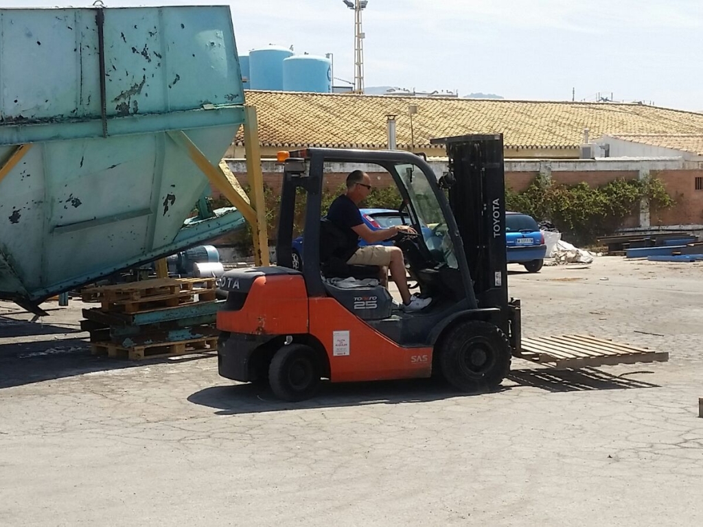 MANEJO SEGURO DE CARRETILLAS PARA HEROGRA FERTILIZANTES